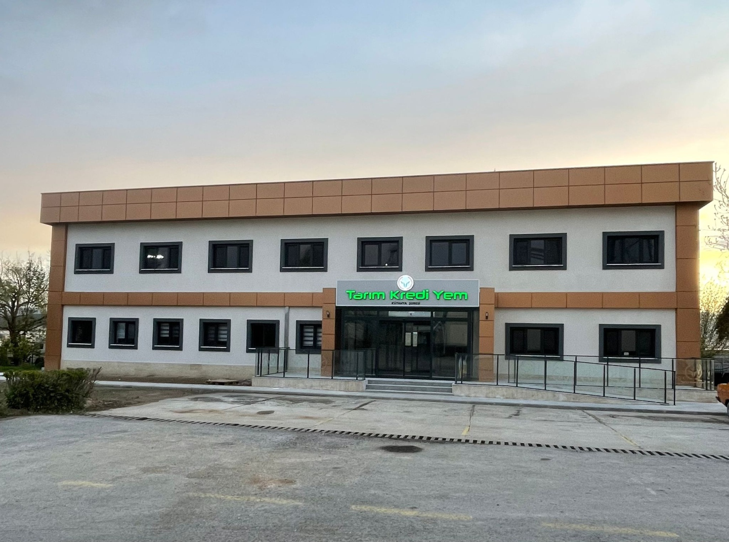 KÜTAHYA 1. ORG. TARIM KREDİ İDARİ BİNA İNŞAATI