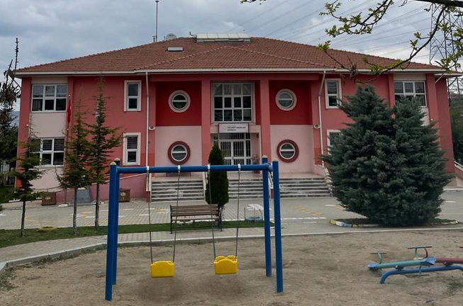 GÖLBAŞI TOKİ ÖĞRENCİK MEVKİ 1 ADET KREŞ